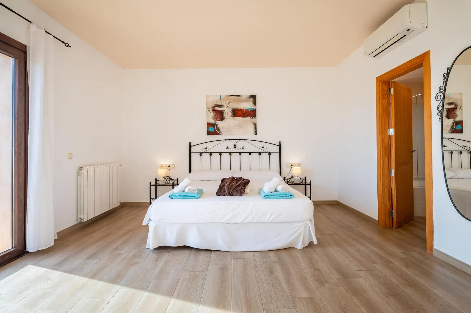 Double room with large terrace and views